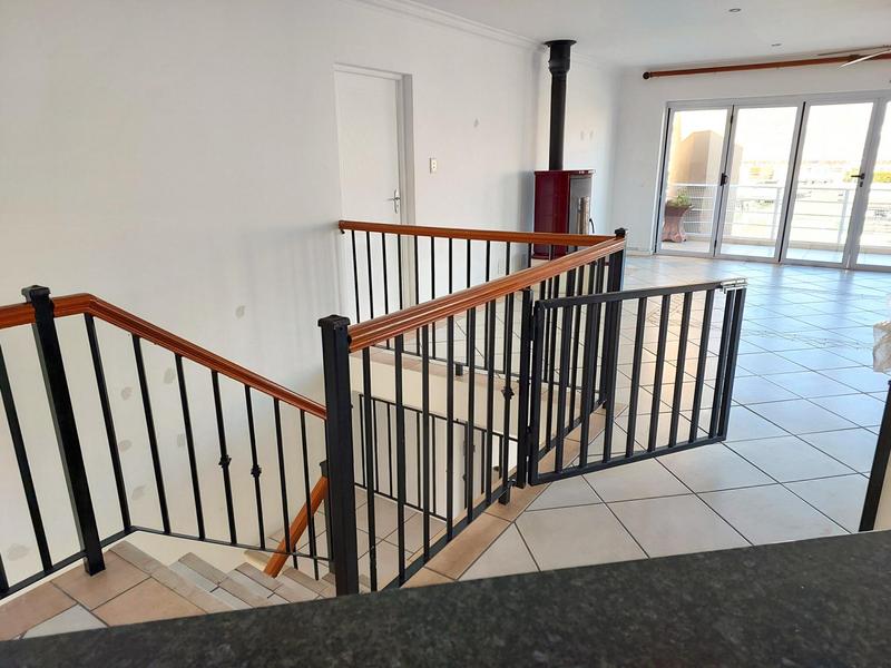 3 Bedroom Property for Sale in Harbour Island Western Cape